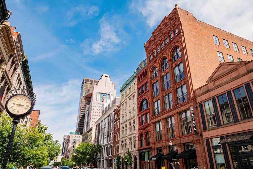 2Br Unit W/ Cinema Room In Nulu Louisville Eksteriør billede