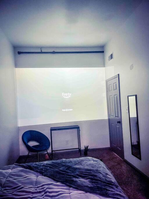 2Br Unit W/ Cinema Room In Nulu Louisville Eksteriør billede