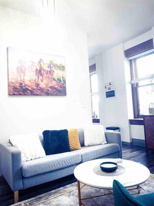 2Br Unit W/ Cinema Room In Nulu Louisville Eksteriør billede